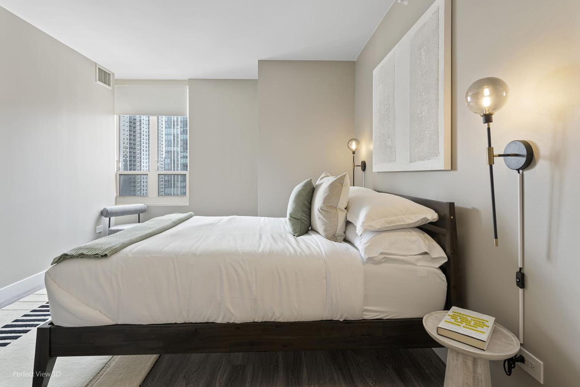 The Bernardin Gold Coast Luxury Apartments Near Magnificent Mile Чикаго Екстер'єр фото