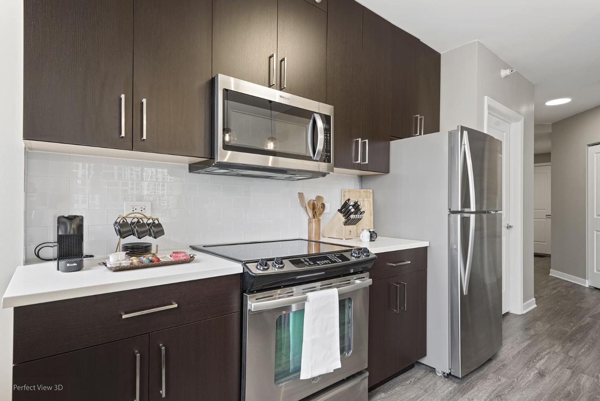 The Bernardin Gold Coast Luxury Apartments Near Magnificent Mile Чикаго Екстер'єр фото