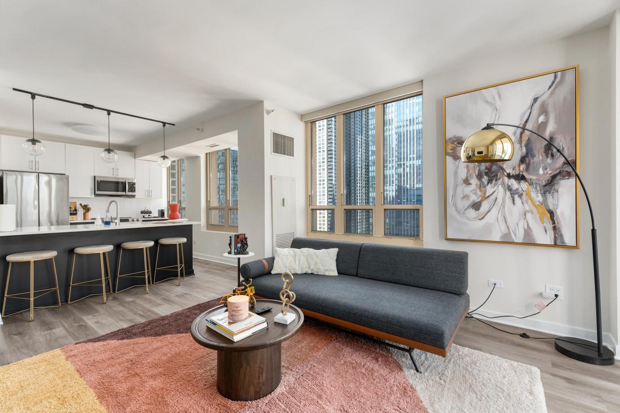 The Bernardin Gold Coast Luxury Apartments Near Magnificent Mile Чикаго Екстер'єр фото
