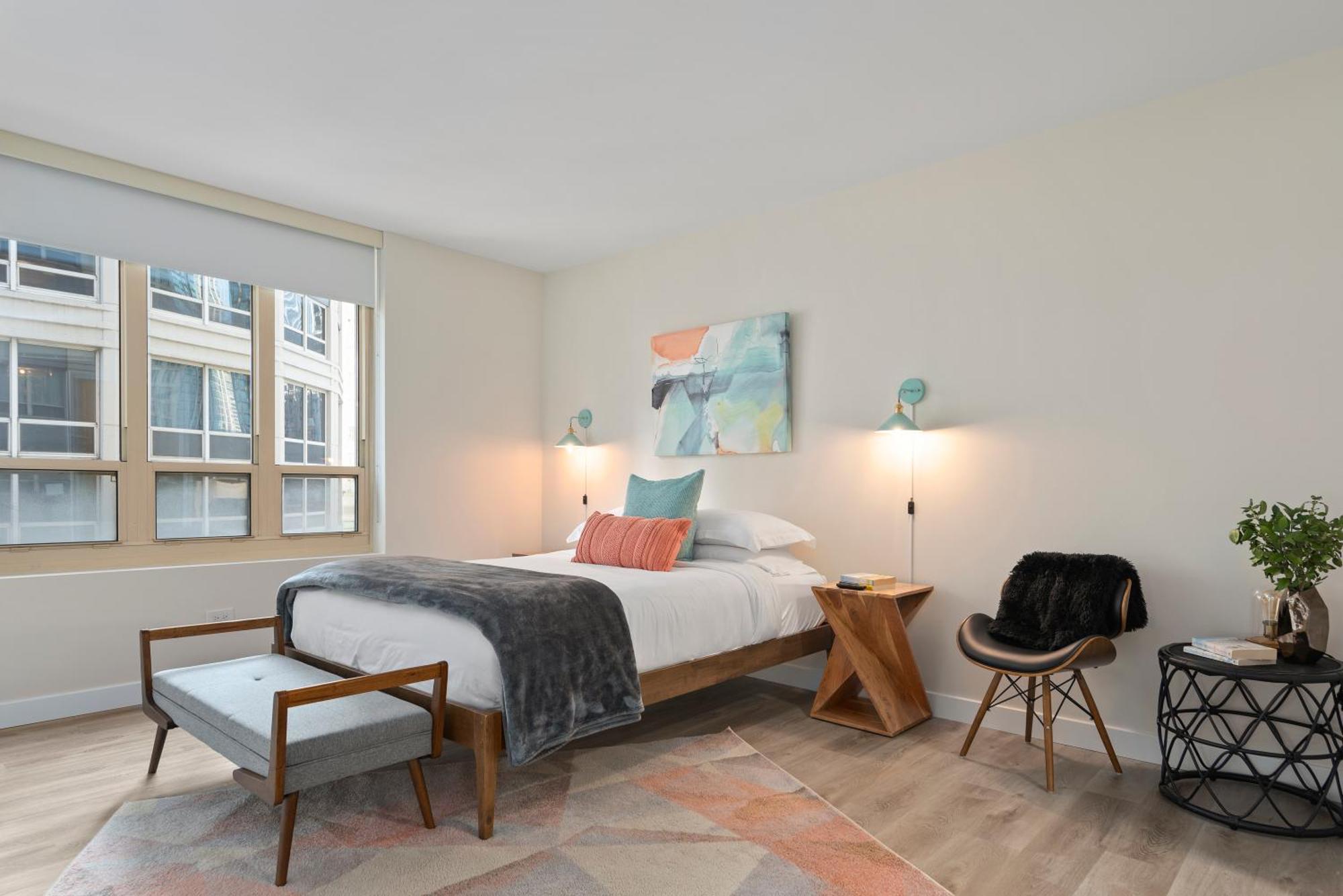 The Bernardin Gold Coast Luxury Apartments Near Magnificent Mile Чикаго Екстер'єр фото