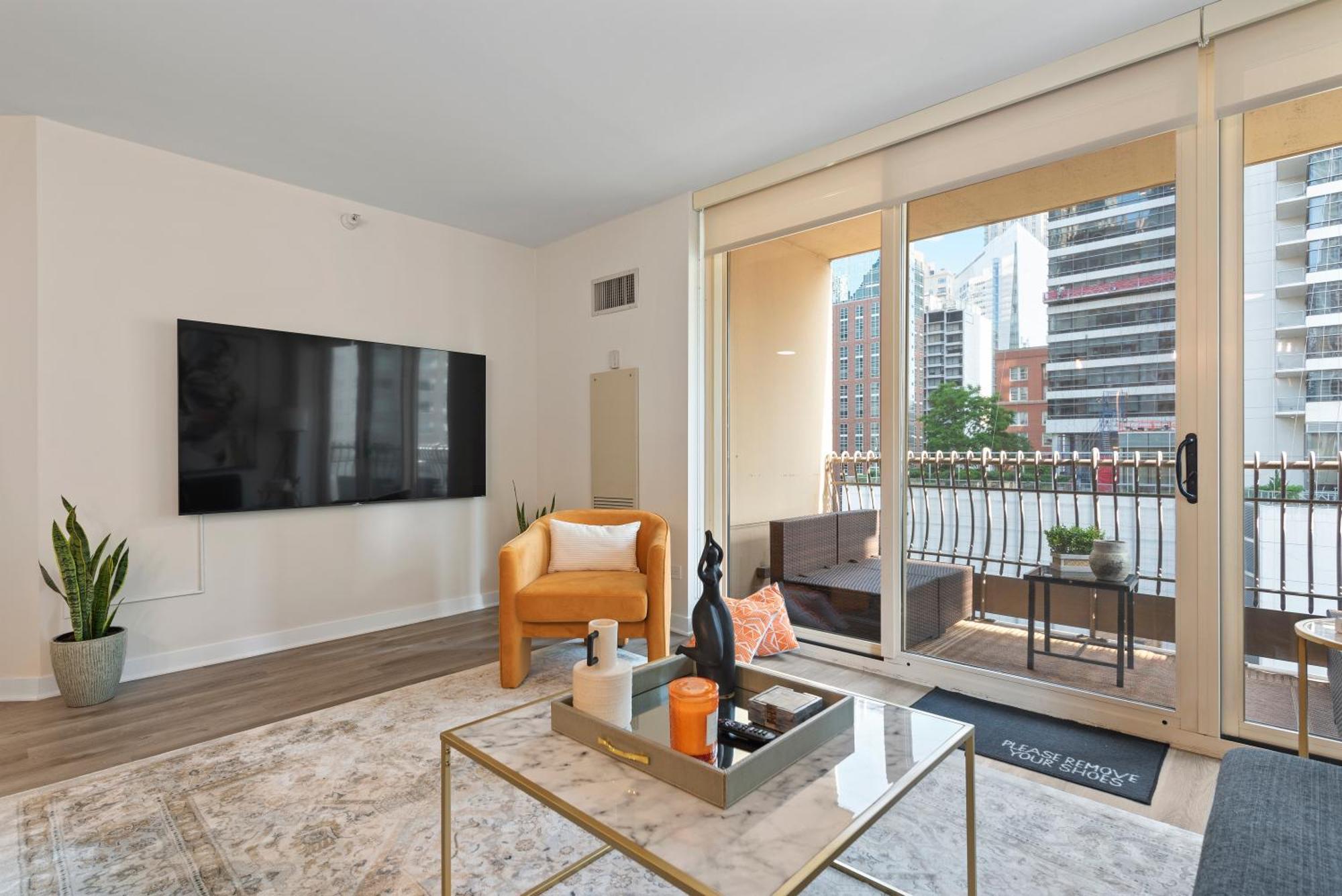 The Bernardin Gold Coast Luxury Apartments Near Magnificent Mile Чикаго Екстер'єр фото