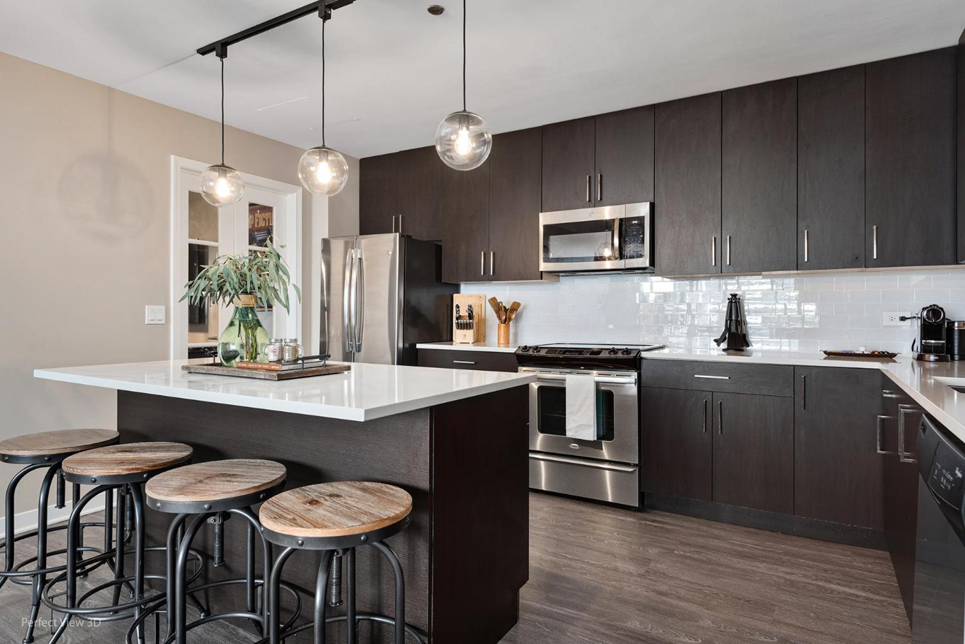 The Bernardin Gold Coast Luxury Apartments Near Magnificent Mile Чикаго Екстер'єр фото